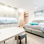 Sarnia Residence, Sun & Snow