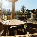 Sarnia Residence, Sun & Snow Appartement *