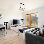 Sarnia Residence, Sun & Snow