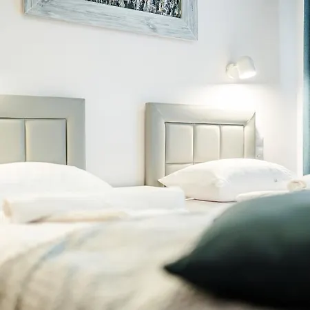 Sarnia Residence, Sun & Snow Apartamento *