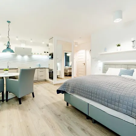 Sarnia Residence, Sun & Snow