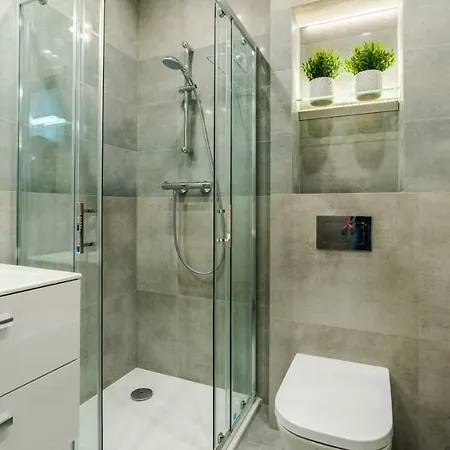 Sarnia Residence, Sun & Snow