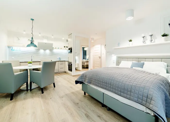 Sarnia Residence, Sun&snow